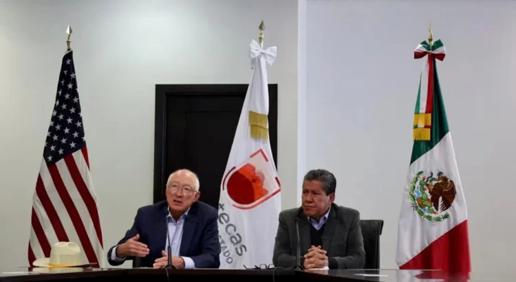 Sostiene Ken Salazar reunión con David Monreal en Zacatecas