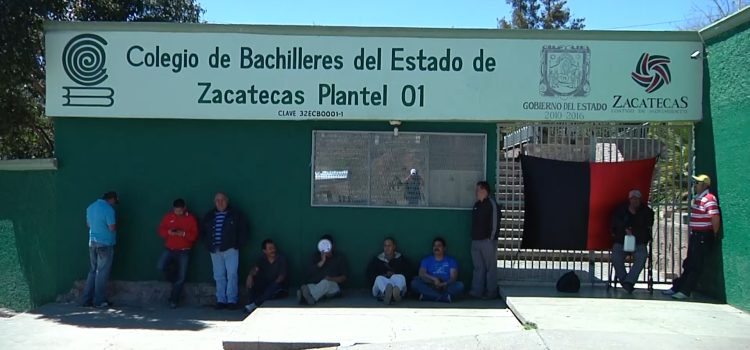 Más de 12 mil estudiantes del Cobaez se quedaron sin clases