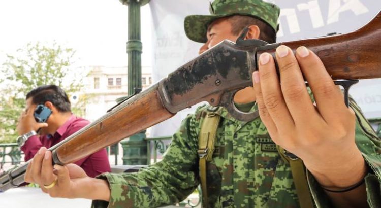 Canjea armas por electrodomésticos o dinero: Ejército