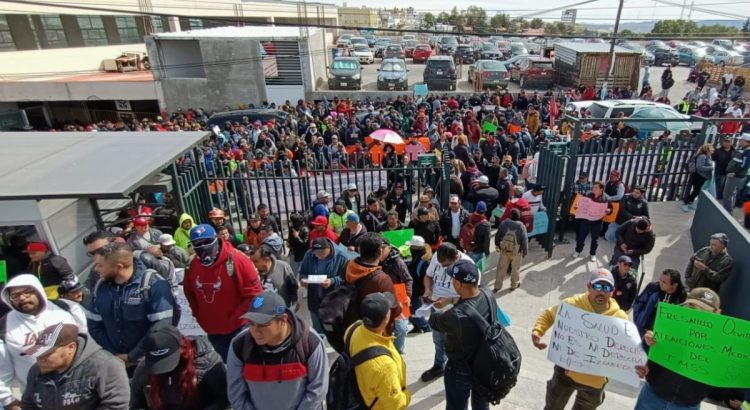 Mineros exigen mejor servicio en IMSSS Fresnillo