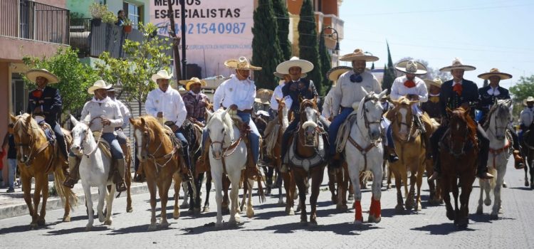 Miles disfrutaron la Feria de Primavera de Jerez