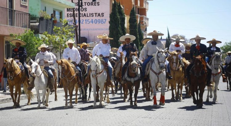 Miles disfrutaron la Feria de Primavera de Jerez