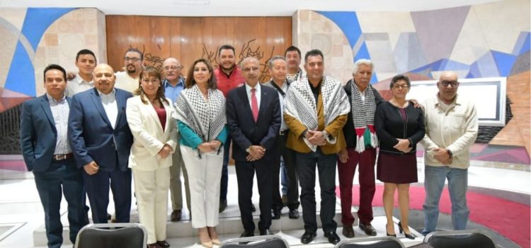 Embajador de Palestina pide solidaridad ante genocidio