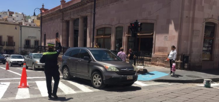 Realizan operativo vial en el centro histórico de Zacatecas