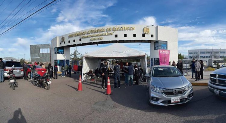 Sin clases miles de alumnos en la UAZ