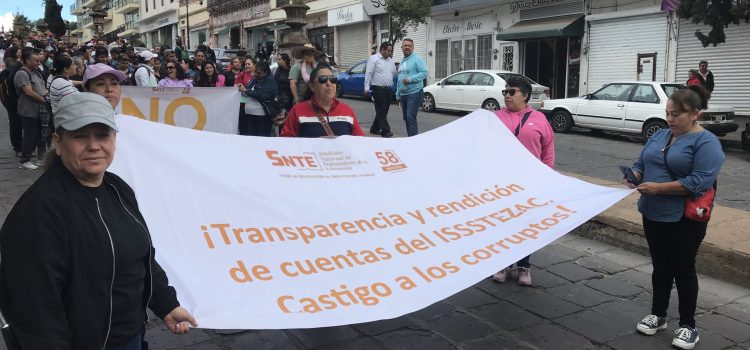 Hubo protestas; pero avanza reforma al sistema de pensiones del Issstezac