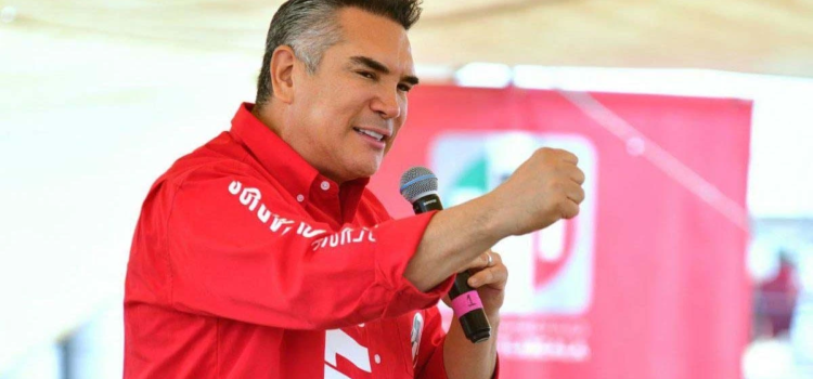 Expresidentes nacionales del PRI impugnan convocatoria para reelegir a «Alito» Expresidentes nacionales del PRI impugnan convocatoria para reelegir a «Alito»