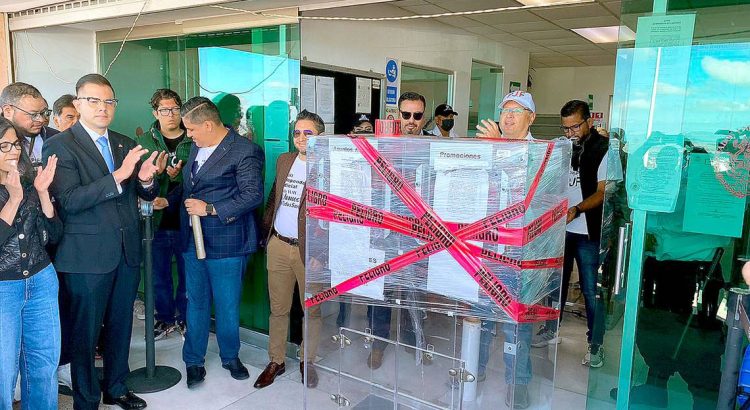 Se unen jueves y magistrados al paro laboral