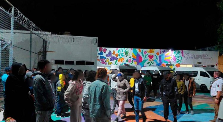 Existen dos familias y seis menores no acompañados entre los migrantes rescatados