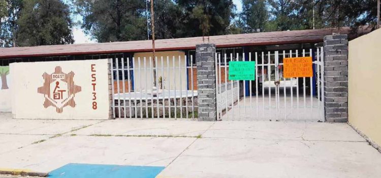 Una semana se cumple de la toma de la Secundaria de Jerez