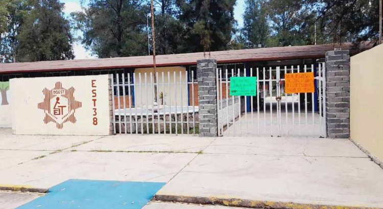 Una semana se cumple de la toma de la Secundaria de Jerez