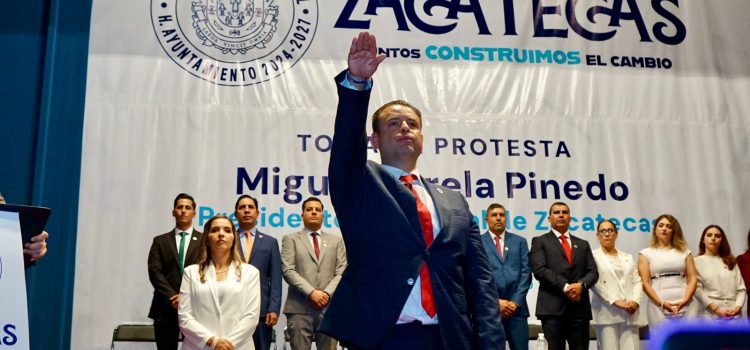 Toma protesta Miguel Varela como alcalde de Zacatecas