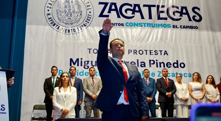 Toma protesta Miguel Varela como alcalde de Zacatecas