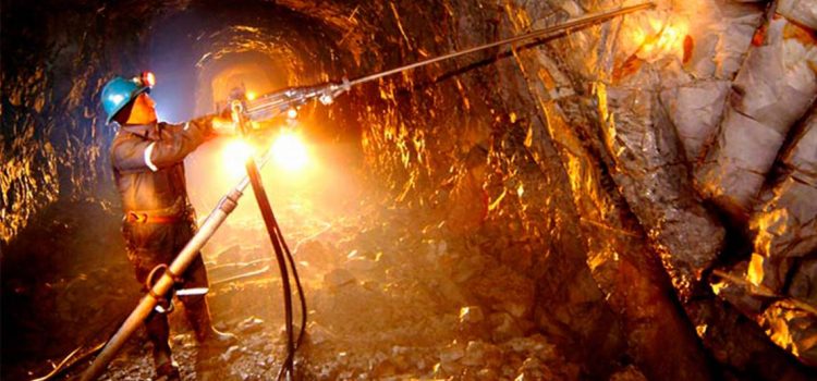 Repunte histórico en la minería: INEGI