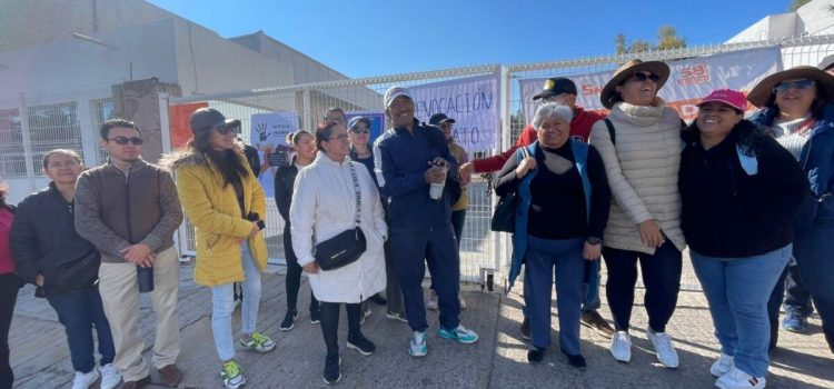 Más de mil escuelas paran actividad en Zacatecas