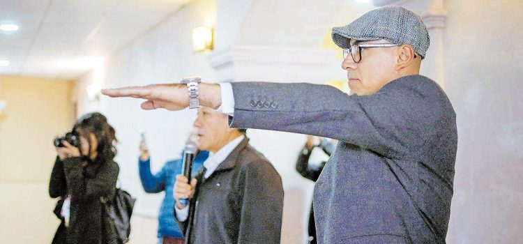 Promete unidad y defensa del magisterio