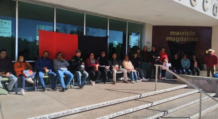 Continúa el paro de labores del SNTE