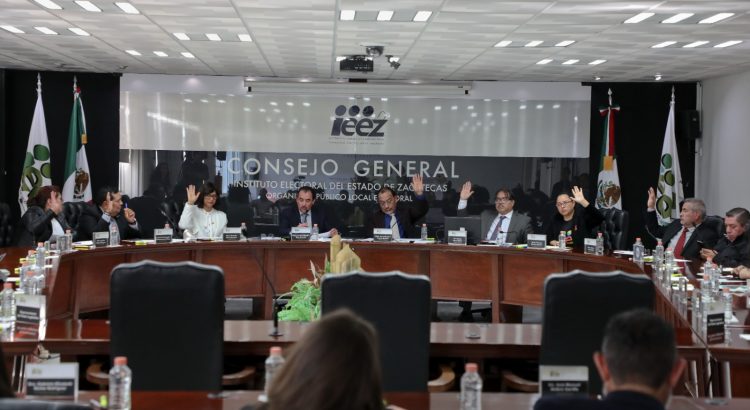 Destituyen a consejero del IEEZ