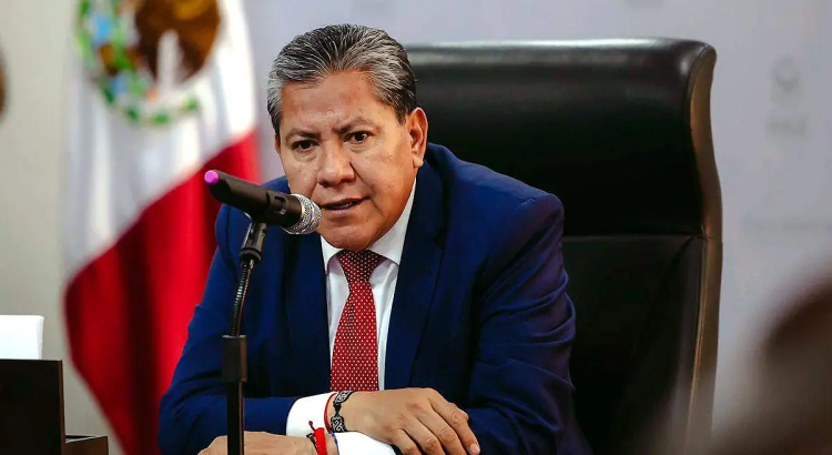 Apoya desincorporación del Cobaez del Issstezac; Gobernador Monreal Ávila