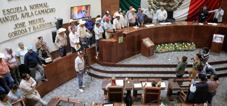 Productores zacatecanos exigen apoyo urgente Productores zacatecanos exigen apoyo urgente