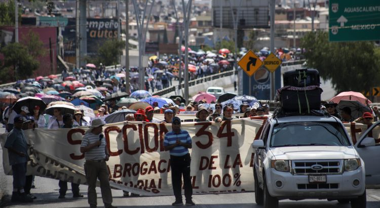 Maestros de Zacatecas se unen al paro nacional del SNTE