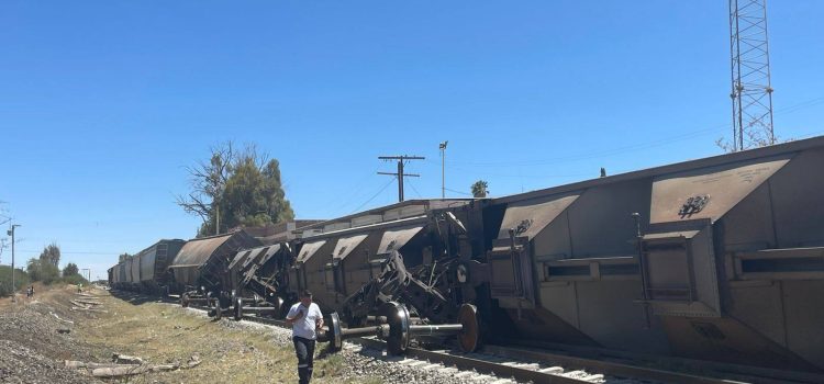 Se descarrilan 17 vagones en Fresnillo Se descarrilan 17 vagones en Fresnillo