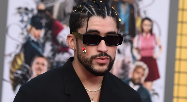 Demandan al cantante Bad Bunny