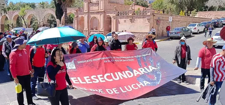 Anuncia el SITTEZ  marcha, toma de casetas y protesta en el Issstezac