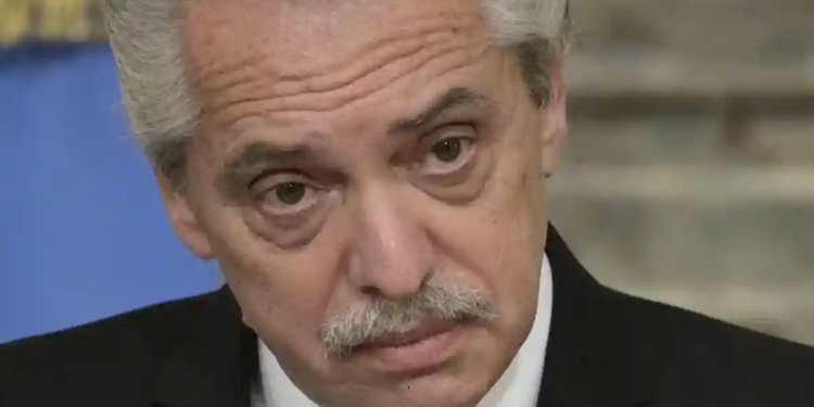 Por corrupción, procesan a Alberto Fernández Por corrupción, procesan a Alberto Fernández