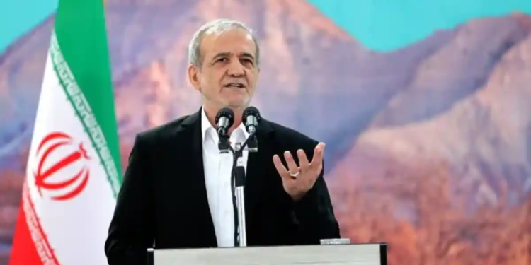 Suspende Irán cooperación con el OIEA