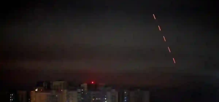 Acuerdan Zelenski y Trump reforzar defensa aérea ucraniana Acuerdan Zelenski y Trump reforzar defensa aérea ucraniana