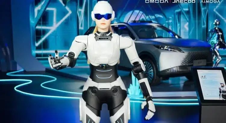 Omoda-Jaecoo presentó a sus robots en el Auto Show de Hong Kong Omoda-Jaecoo presentó a sus robots en el Auto Show de Hong Kong