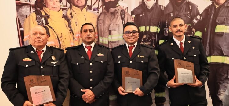 Aumentan los salarios y modernizarán al equipo de bomberos en Zacatecas