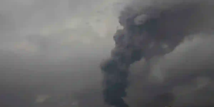 Bombardea Israel base militar en Yemen Bombardea Israel base militar en Yemen