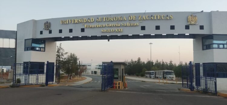 Como “impagable” califica el rector de la UAZ: la deuda con el ISSSTE