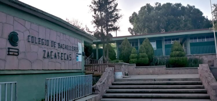 Estudiante del COBAEZ representará a México en competencia mundial de matemáticas en China