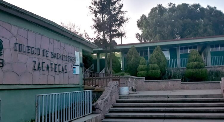 Estudiante del COBAEZ representará a México en competencia mundial de matemáticas en China
