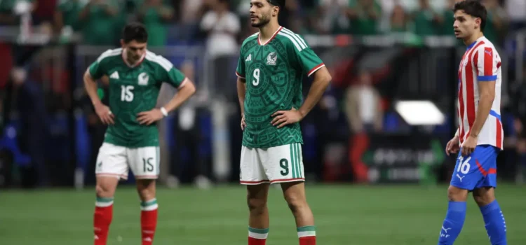 México cae 2-1 ante Paraguay y cierra sus compromisos de 2025 con saldo negativo México cae 2-1 ante Paraguay y cierra sus compromisos de 2025 con saldo negativo