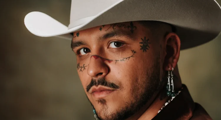 Christian Nodal deberá comparecer ante la justicia por presunto uso de documento falso