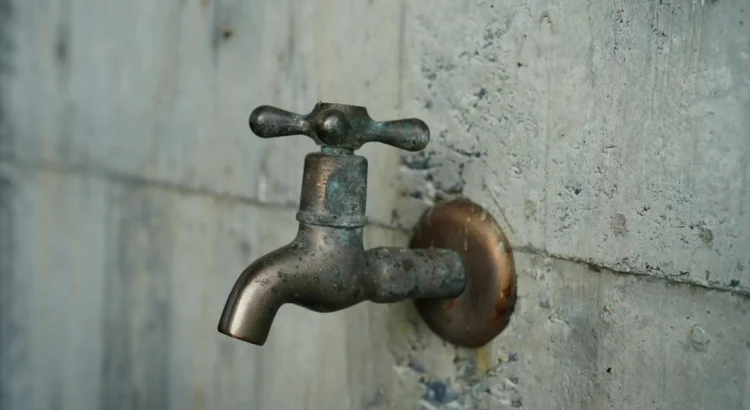 Suspenderán el servicio de agua en 46 colonias por mantenimiento urgente