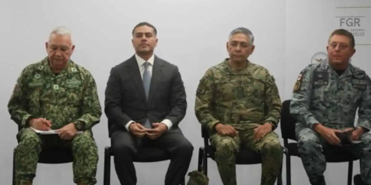 Refuerzan seguridad en zonas limoneras y aguacateras de Michoacán Refuerzan seguridad en zonas limoneras y aguacateras de Michoacán