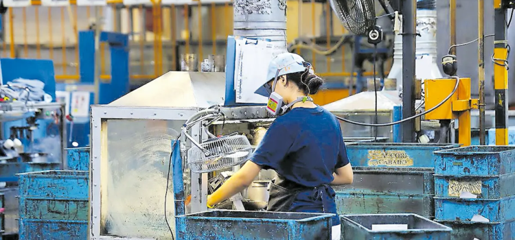 A la baja los empleos en Zacatecas, al cierre de 2025