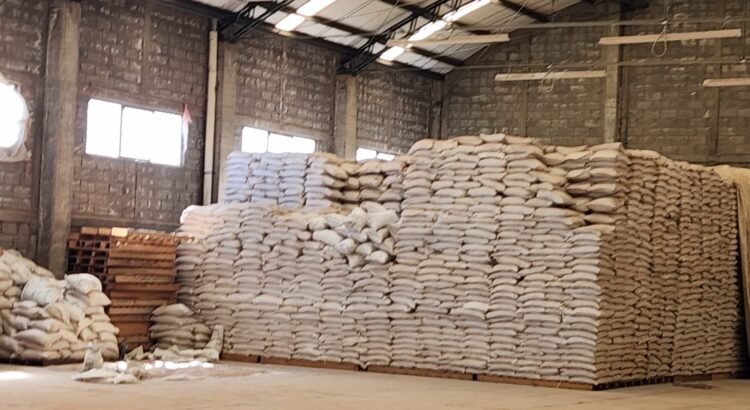 Continúan las irregularidades en centros de acopio Continúan las irregularidades en centros de acopio