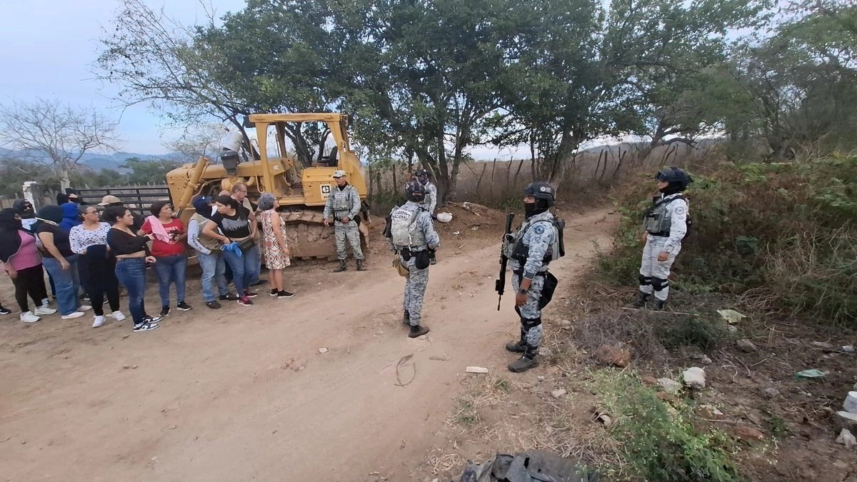 Arriban a Zacatecas cuerpos de ingenieros mineros asesinados en Sinaloa