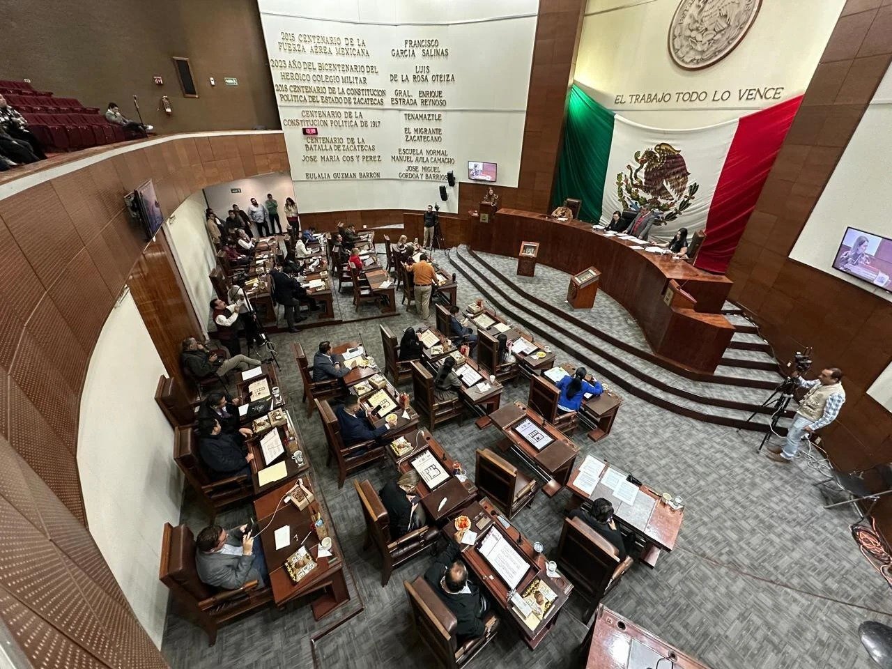 Zacatecas da paso a reforma que restringe doble nacionalidad para cargos ejecutivos